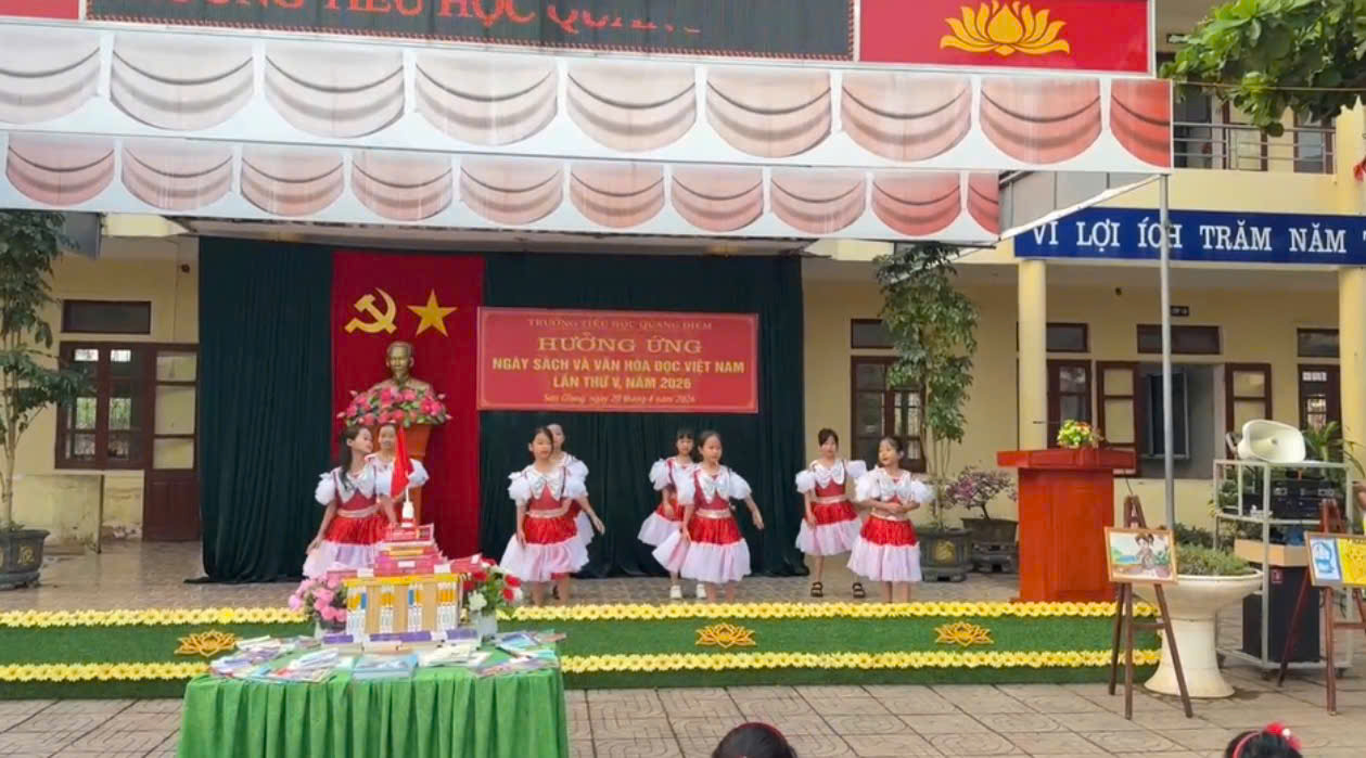 674187667_122168665694935450_8015359653871196055_n (1).jpg