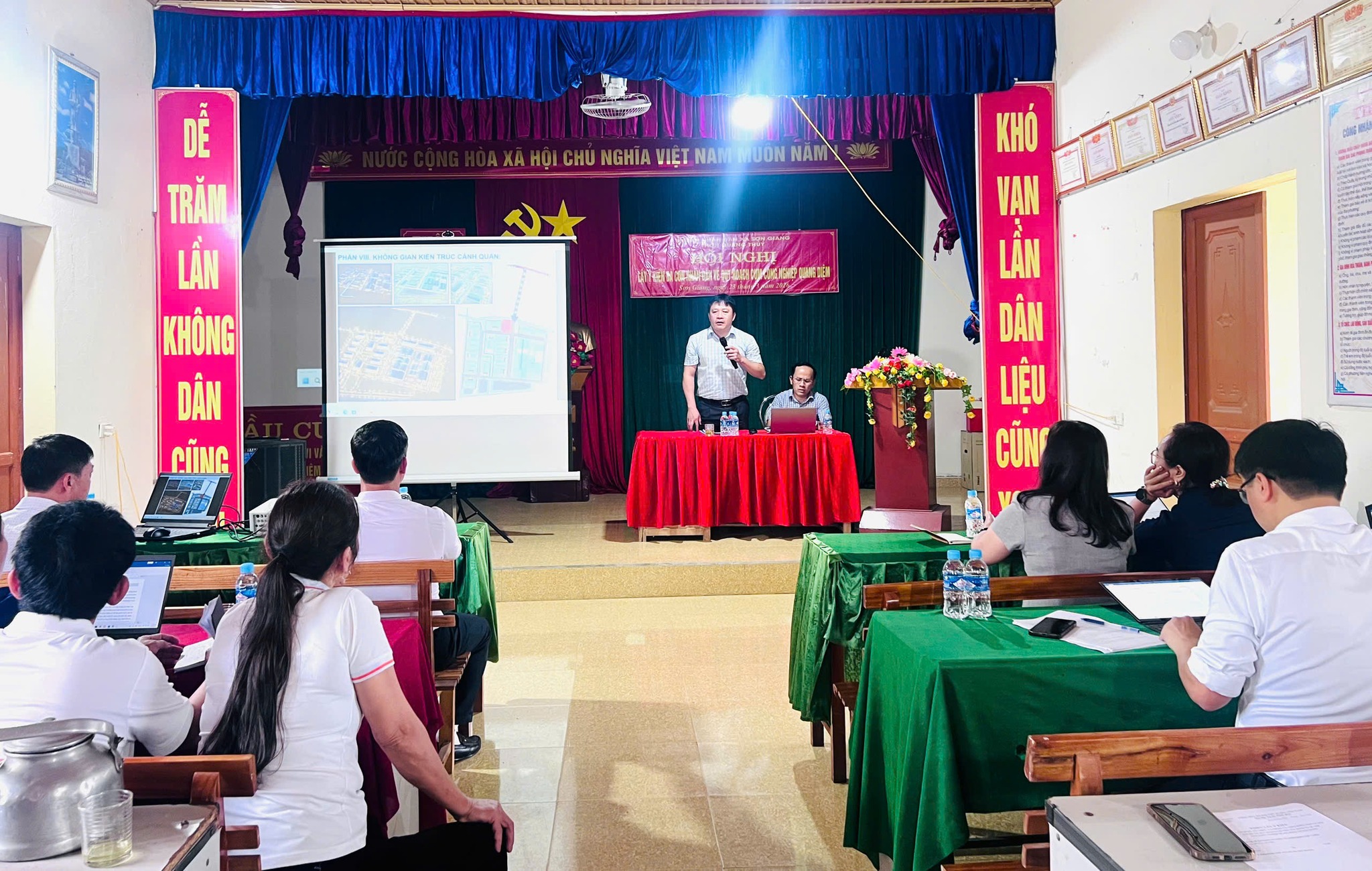 Sơn Giang: Lấy ý kiến Nhân dân về quy hoạch Cụm công nghiệp Quang Diệm