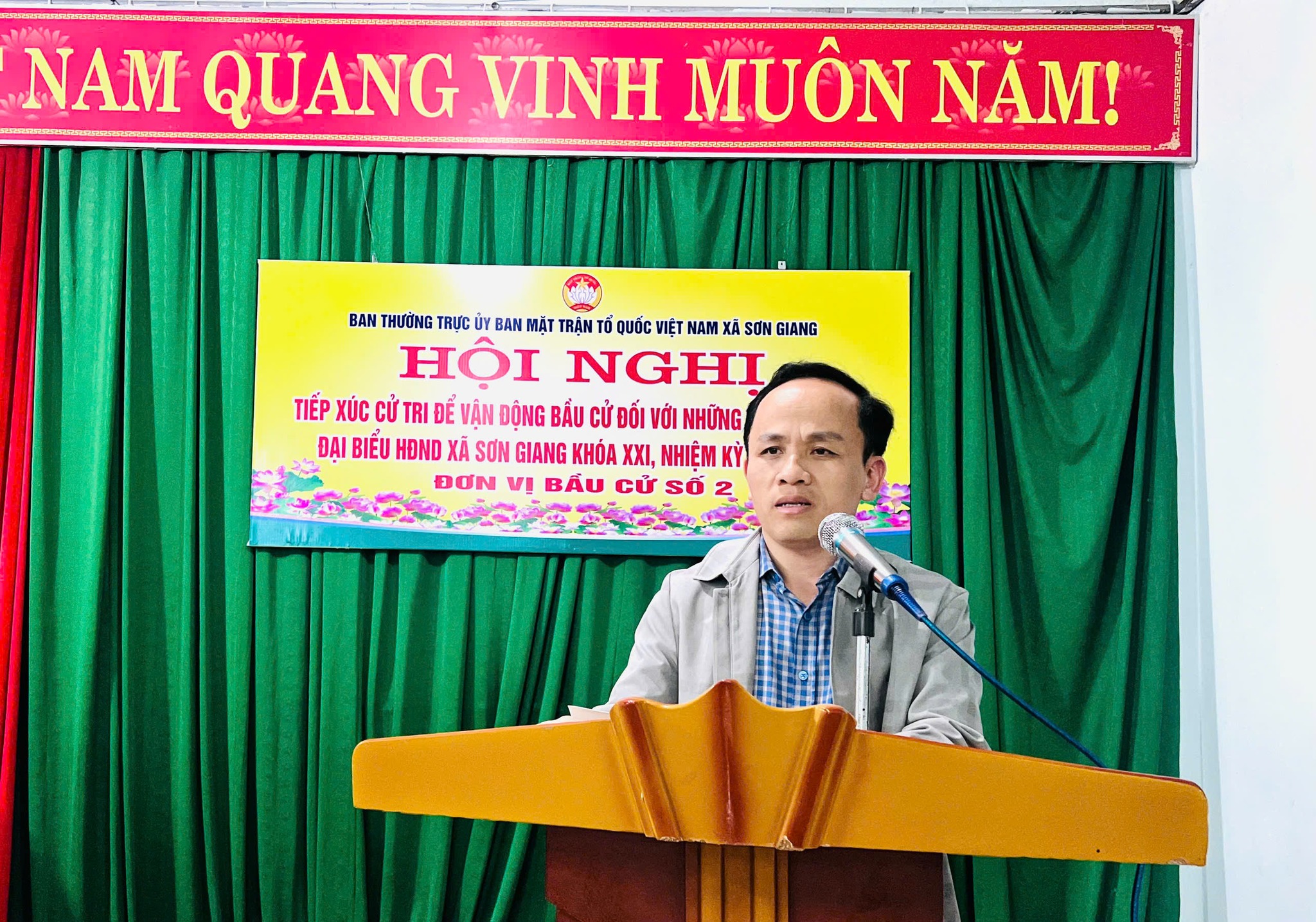 Ứng cử viên đại biểu HĐND xã Sơn Giang khóa XXI tại đơn vị bầu cử số 02 tiếp xúc cử tri