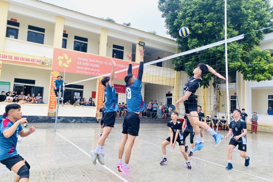 Sôi nổi Giải bóng chuyền nam xã Sơn Giang năm 2026