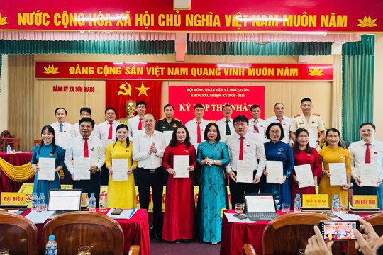 HĐND xã Sơn Giang khóa XXI tổ chức kỳ họp thứ nhất, kiện toàn bộ máy nhiệm kỳ 2026–2031