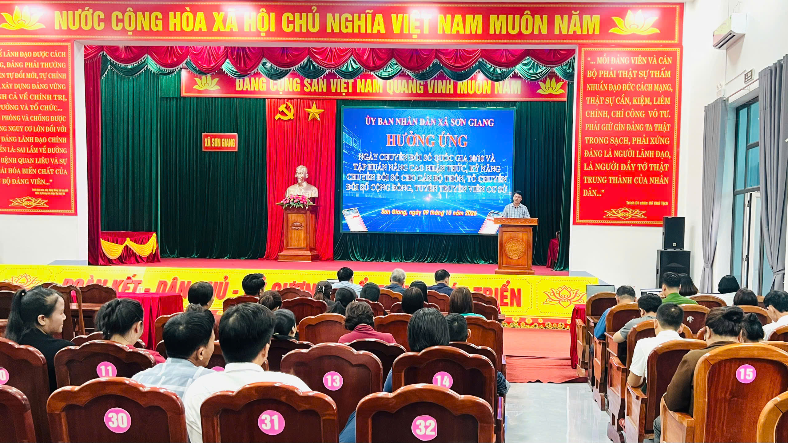 Xã Sơn Giang tổ chức tập huấn nâng cao nhận thức, kỹ năng chuyển đổi số năm 2026