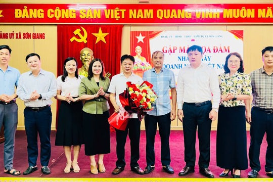 Xã Sơn Giang gặp mặt doanh nghiệp, HTX, cơ sở sản xuất, kinh doanh tiêu biểu nhân Ngày Doanh nhân Việt Nam 13/10 