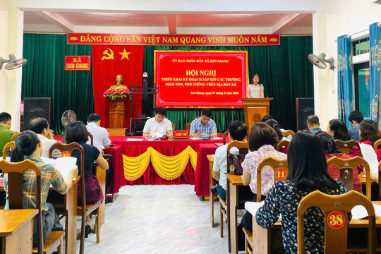 Sơn Giang triển khai sắp xếp các trường mầm non, phổ thông