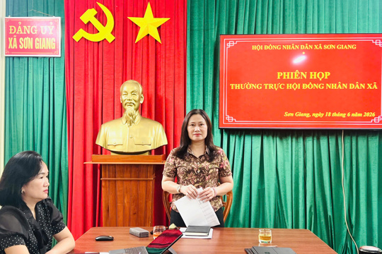 Thường trực HĐND xã Sơn Giang họp chuẩn bị kỳ họp chuyên đề về sáp nhập thôn