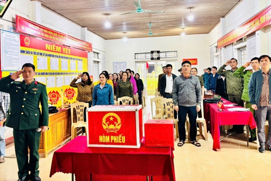 Xã Sơn Giang tổ chức chạy thử nghiệm chương trình khai mạc, quy trình bỏ phiếu bầu cử 
