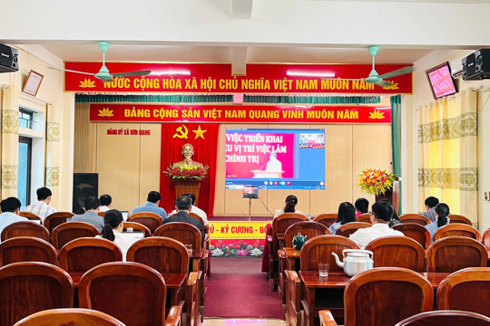 Sơn Giang tham dự hội nghị tập huấn, quán triệt nhiệm vụ xây dựng cơ sở dữ liệu vị trí việc làm giai đoạn 2027–2031