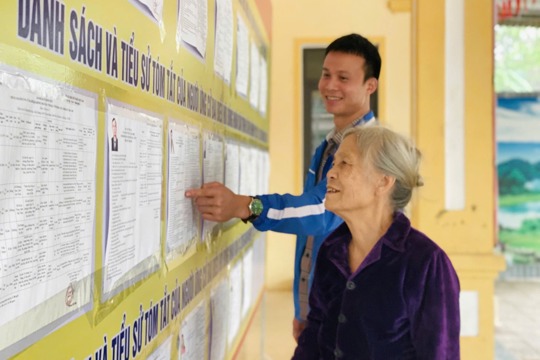 Cử tri Sơn Giang sẵn sàng cho ngày hội non sông 