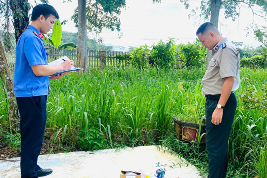 Viện KSND khu vực 5 - Hà Tĩnh kiểm sát việc tiêu hủy vật chứng 