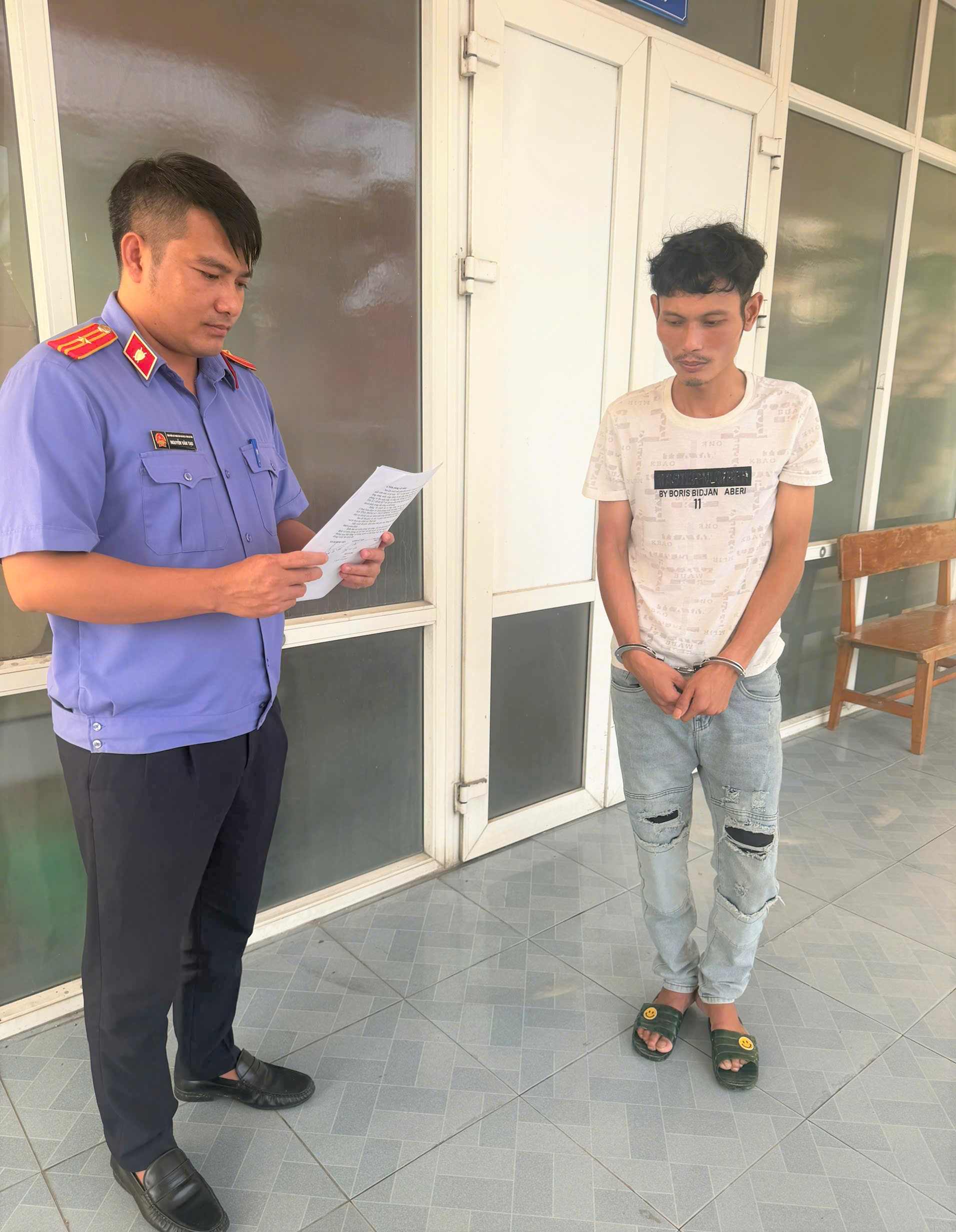 Viện kiểm sát nhân dân khu vực 5 - Hà Tĩnh phê chuẩn khởi tố bị can về tội “Mua bán trái phép chất ma túy”