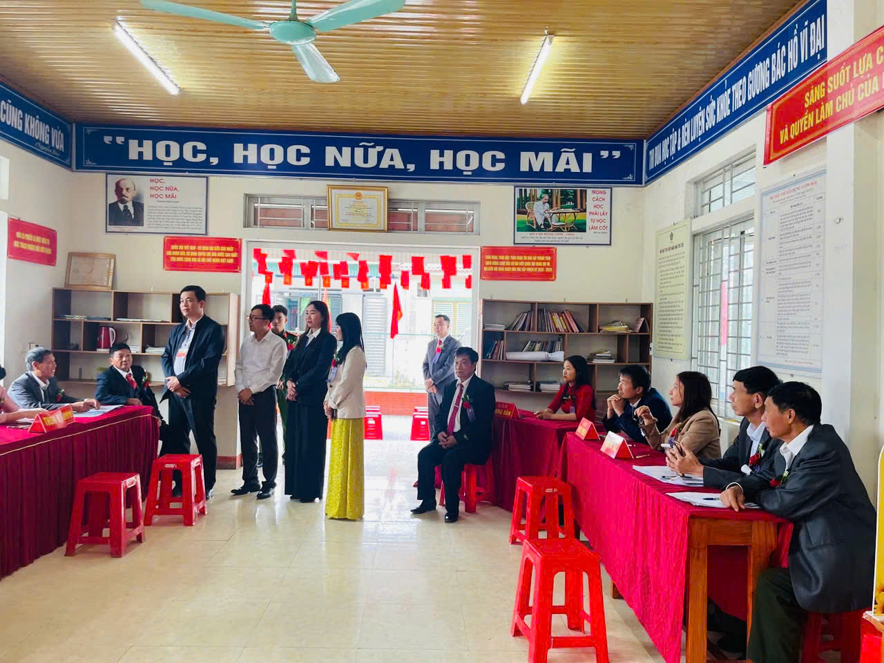 Xã Sơn Giang hoàn thành bầu cử tại 11/11 khu vực bỏ phiếu 