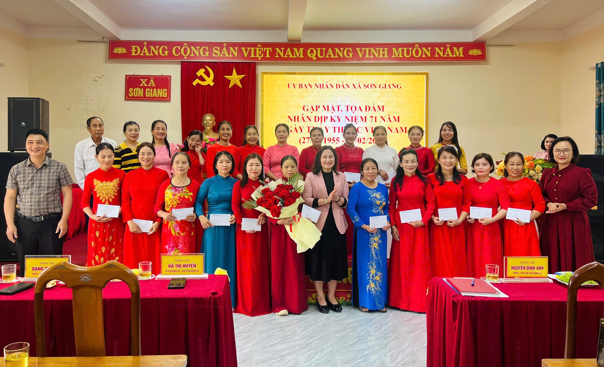 Xã Sơn Giang gặp mặt, tọa đàm kỷ niệm 71 năm Ngày Thầy thuốc Việt Nam 